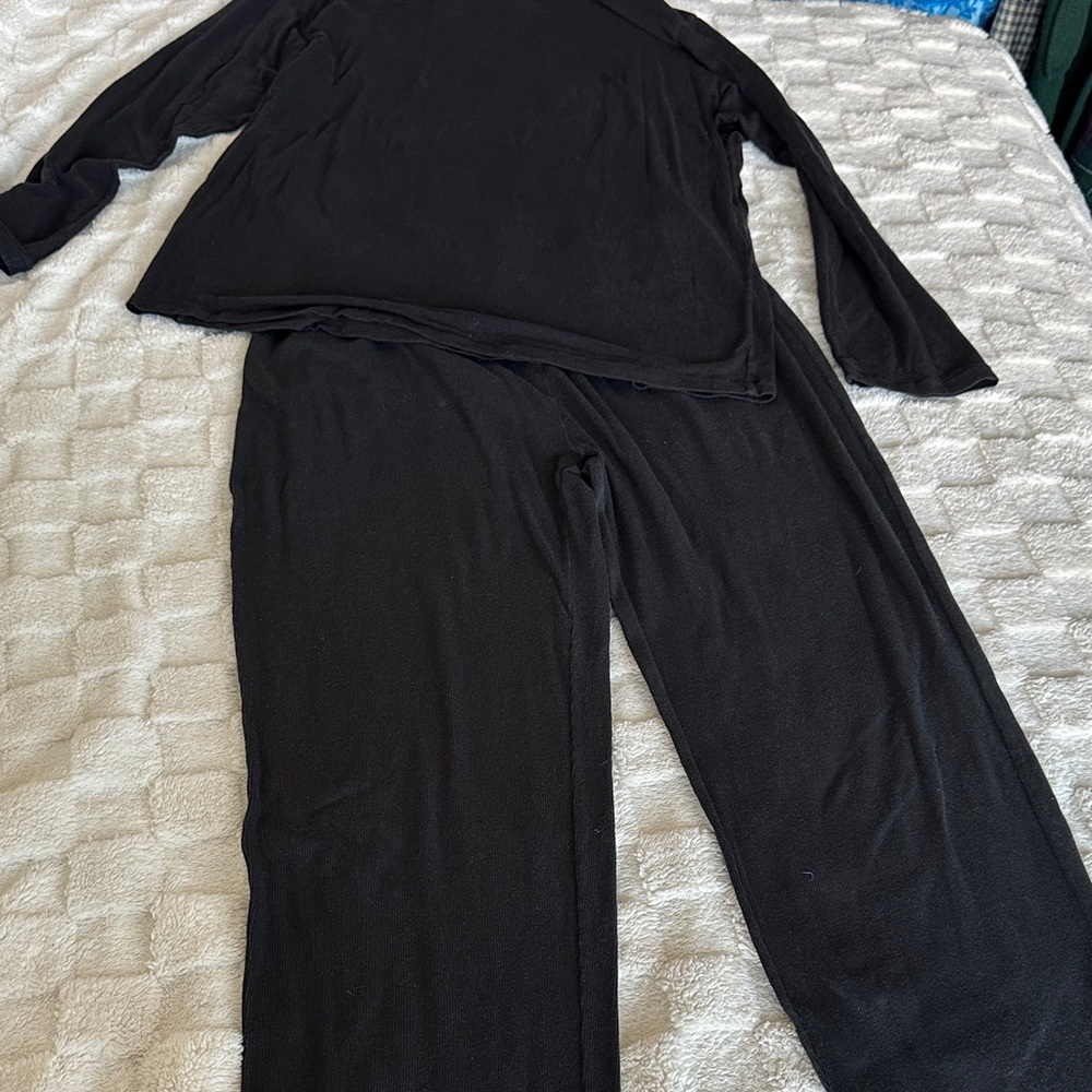 Elegant Black  Set pants Sz XL/ top Sz L